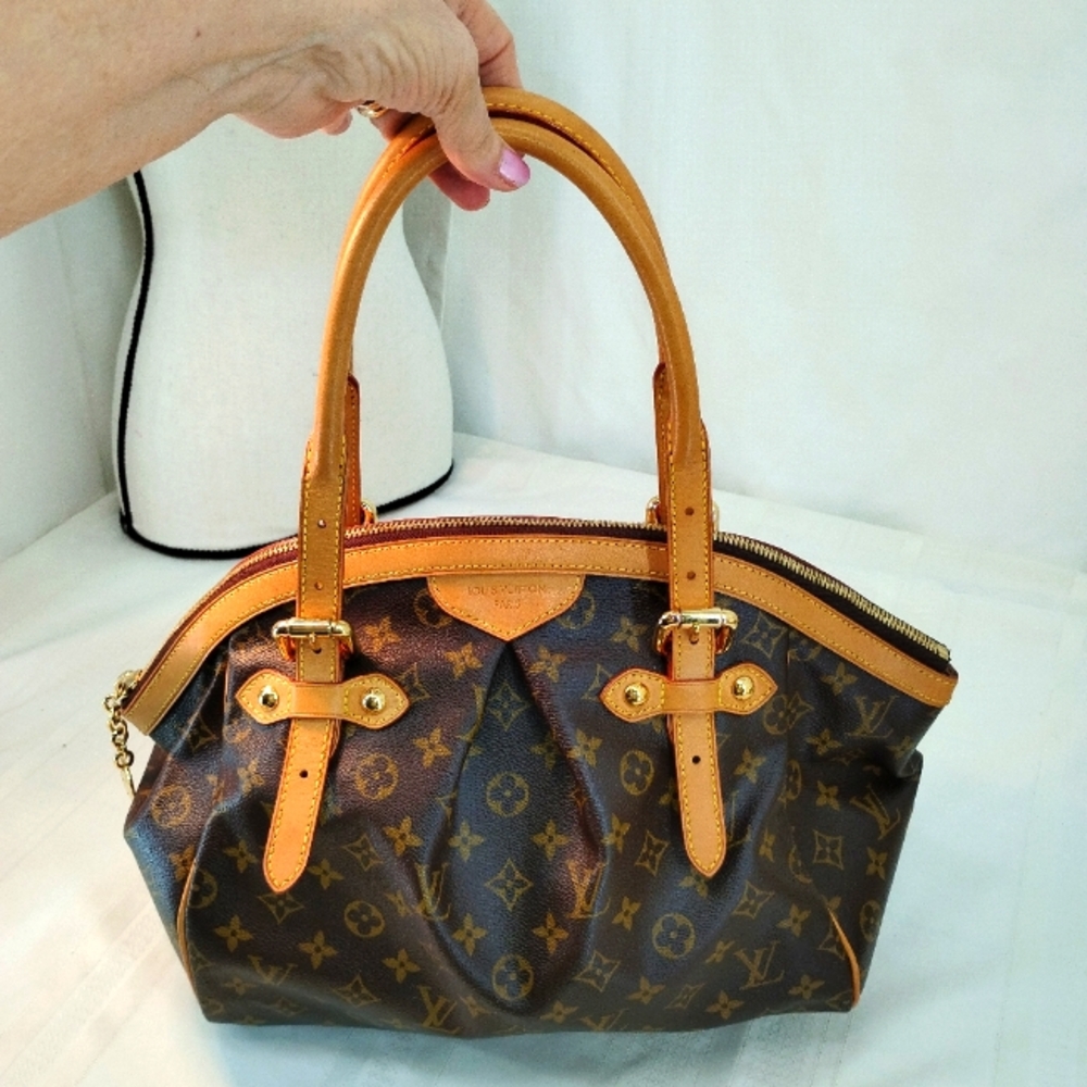 LOUIS VUITTON TIVOLI GM Brown Monogram Handbag AUTHENTIC COA Great Condition!!